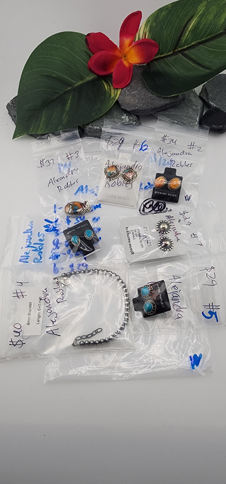 PM SHOW 48HR - RESERVED FOR:  Alejandra Robles- 11/20/2025 tiktok Live Show -7  Sterling Silver Items